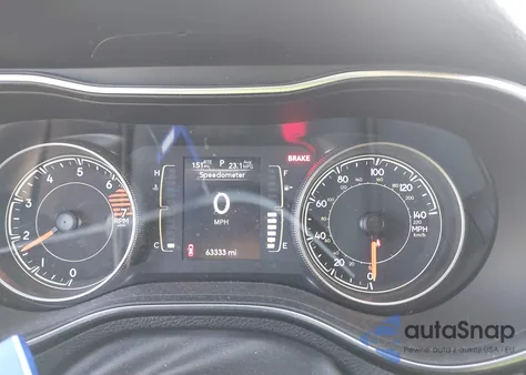 2019 Jeep Cherokee Latitude Plus Fwd from USA, damaged, VIN 1C4PJLLB8KD204115